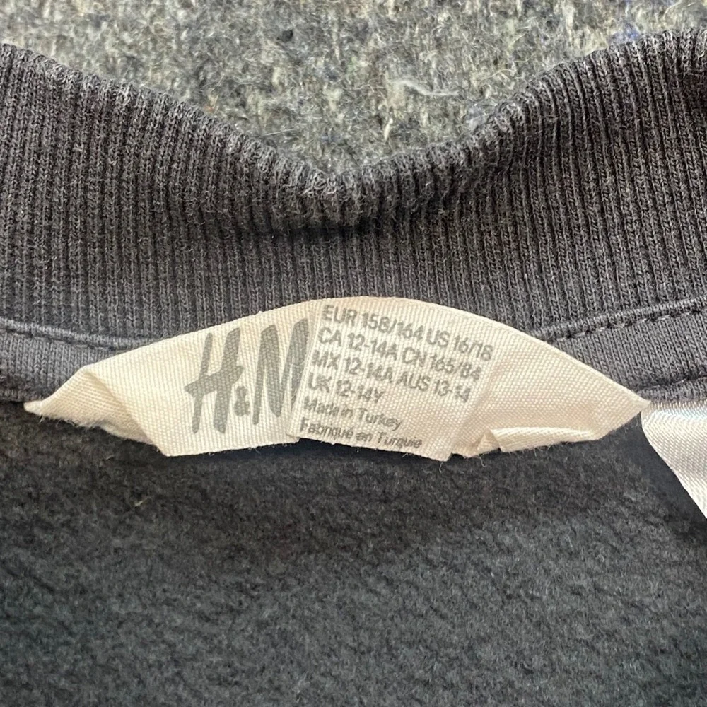 H&M space jam